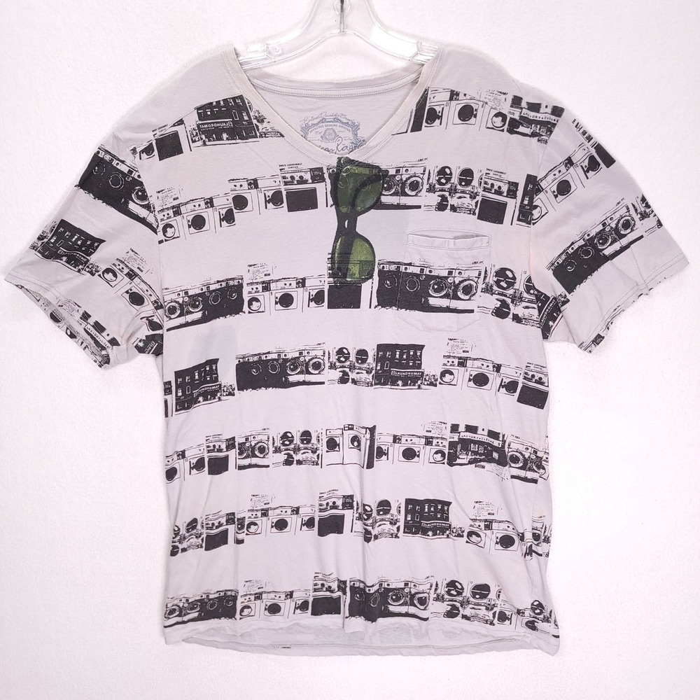 American Rag Mens XL V-Neck T-Shirt Gray Laundromat Washing Machine Graphic Tee